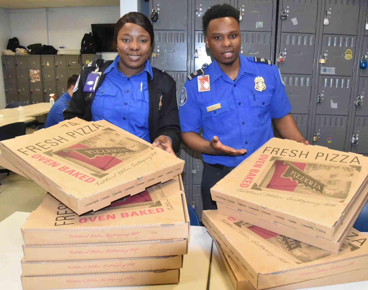 Airport terminal friends feed Feds