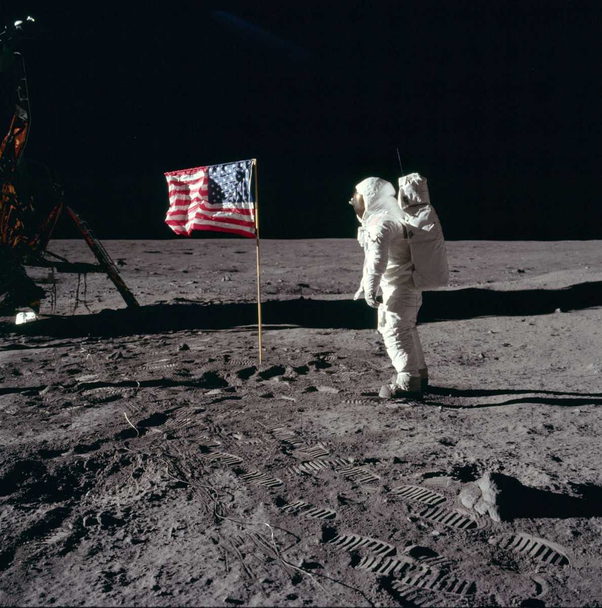 Buzz_salutes_the_U.S._Flag