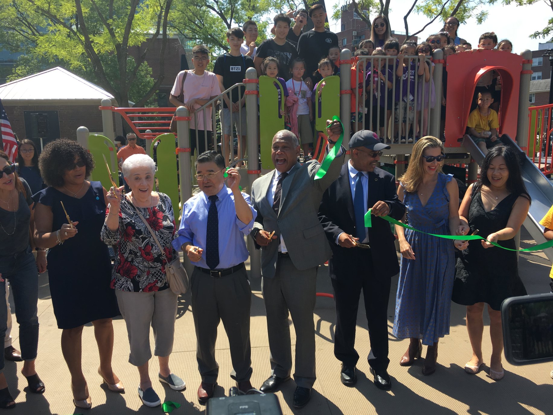 Parks Department cuts ribbon on newly renovated Flushing Bowne ...