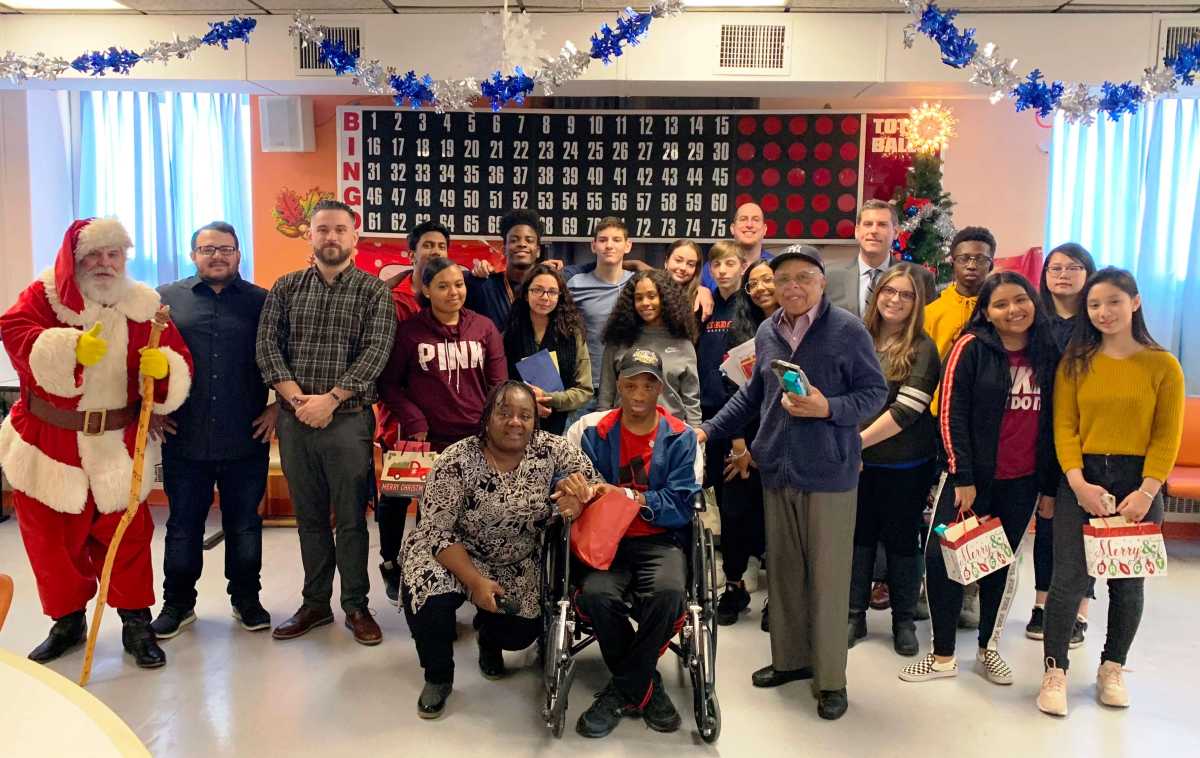 Gift-Drive-2018-VA-Hospital