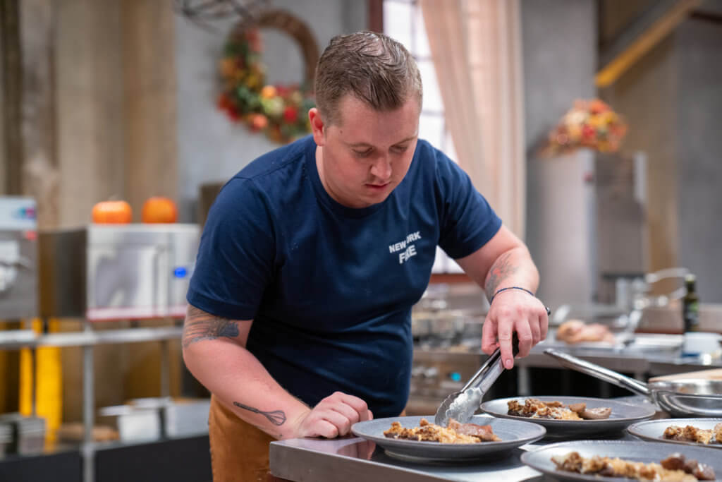Ultimate Thanksgiving Challenge Competitor Eric Howard cooking