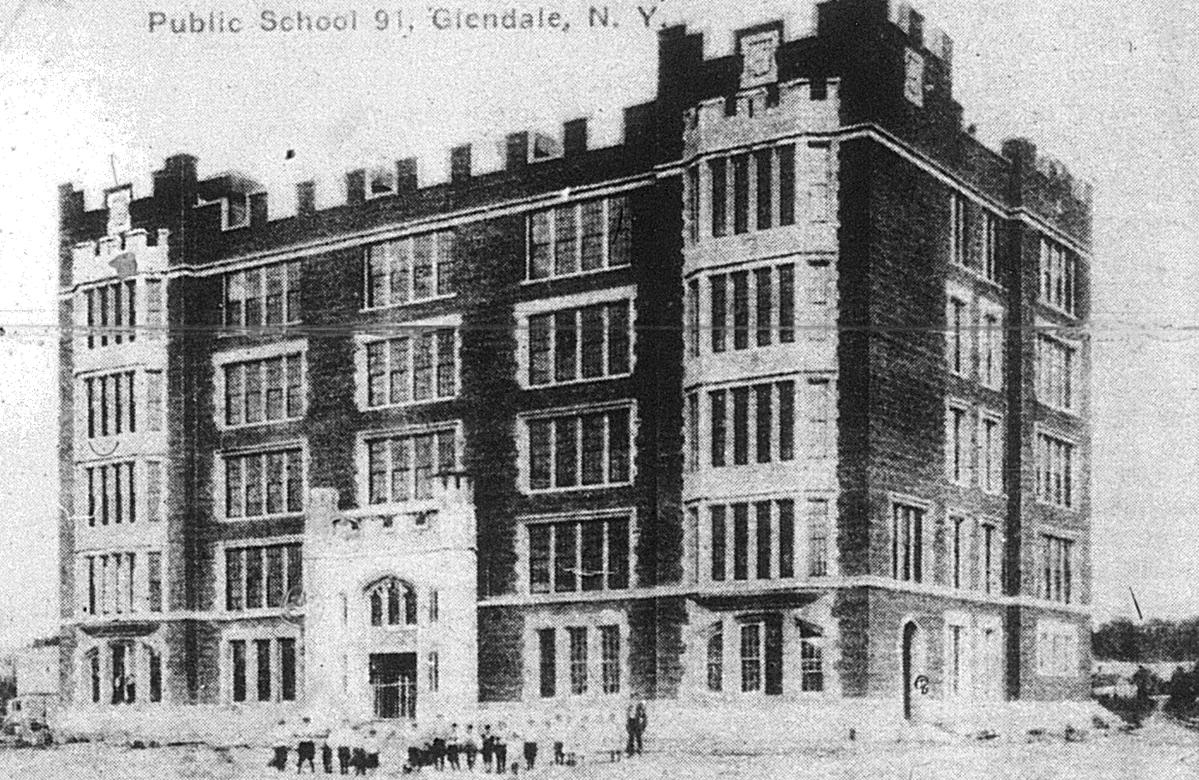 P.S. 91 on Central Avenue near 69th Place as shown in this 1915 photo.