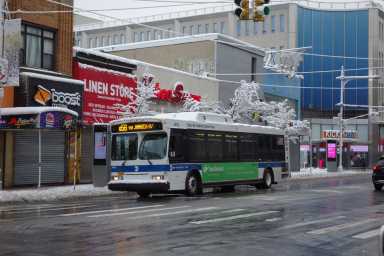 Jamaica_Av_160th_St_05