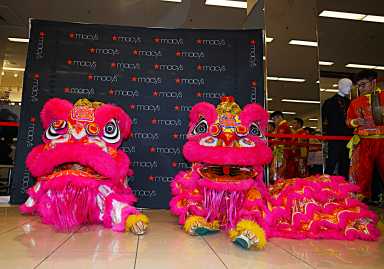 macyslunarnewyear6