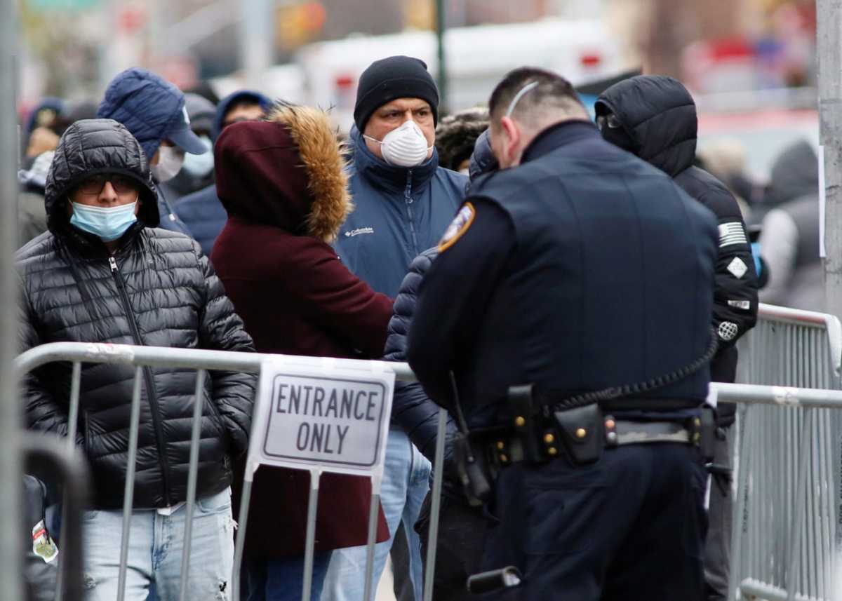 2020-03-25T144022Z_852937574_RC22RF92BR3F_RTRMADP_3_HEALTH-CORONAVIRUS-USA-NEW-YORK-1536×1098