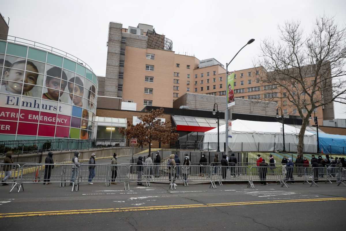 2020-03-25T161958Z_34986017_HP1EG3P19DA0B_RTRMADP_3_HEALTH-CORONAVIRUS-USA-NEW-YORK-1-1536×1024