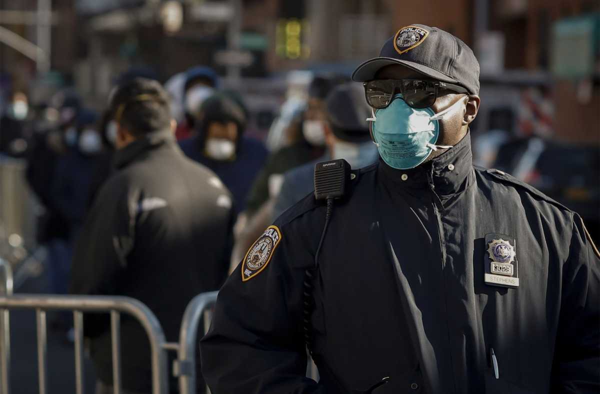 2020-03-26T151404Z_1451676417_RC2RRF9GIBT8_RTRMADP_3_HEALTH-CORONAVIRUS-USA-NEW-YORK-1536×1009