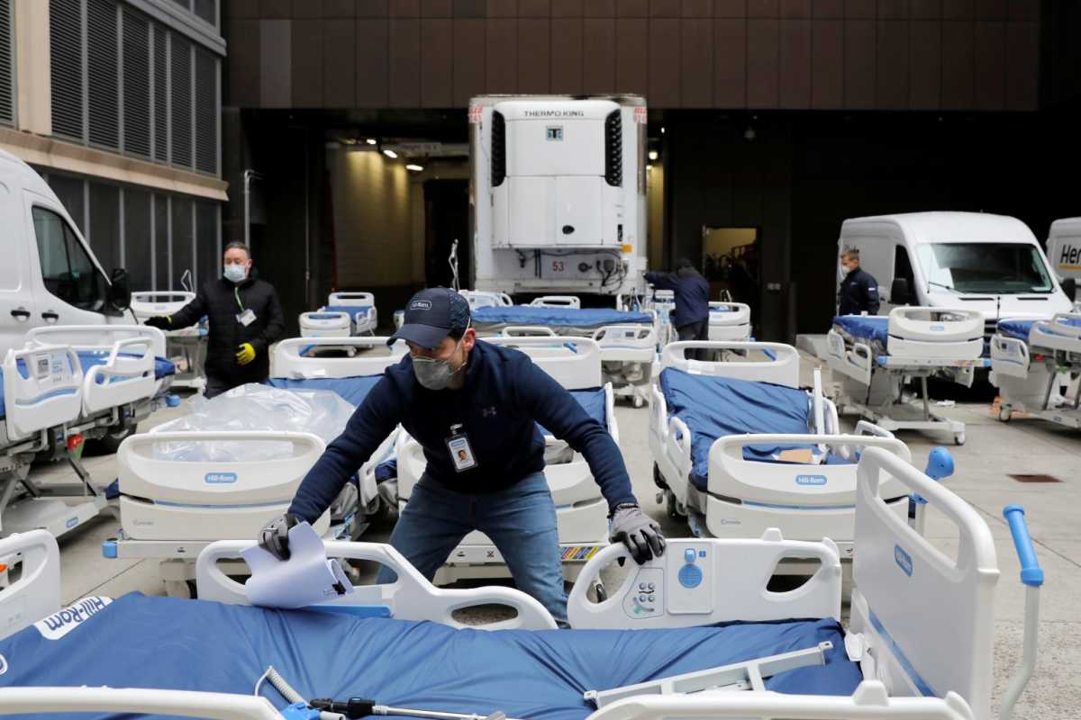 2020-03-31T152022Z_1804972668_RC23VF9LN1VI_RTRMADP_3_HEALTH-CORONAVIRUS-USA-NEW-YORK-1536×1024