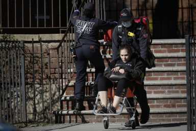 2020-04-01T175205Z_1_LYNXMPEG304OR_RTROPTP_4_HEALTH-CORONAVIRUS-USA-NEW-YORK-1536×1024