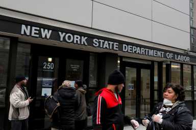 2020-04-07T190159Z_1_LYNXMPEG36259_RTROPTP_4_HEALTH-CORONAVIRUS-USA-UNEMPLOYMENT-1536×1024
