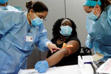 2020-05-16T004834Z_4_LYNXMPEG4E0XO_RTROPTP_4_HEALTH-CORONAVIRUS-EMPLOYERS-TESTING-1536×1024