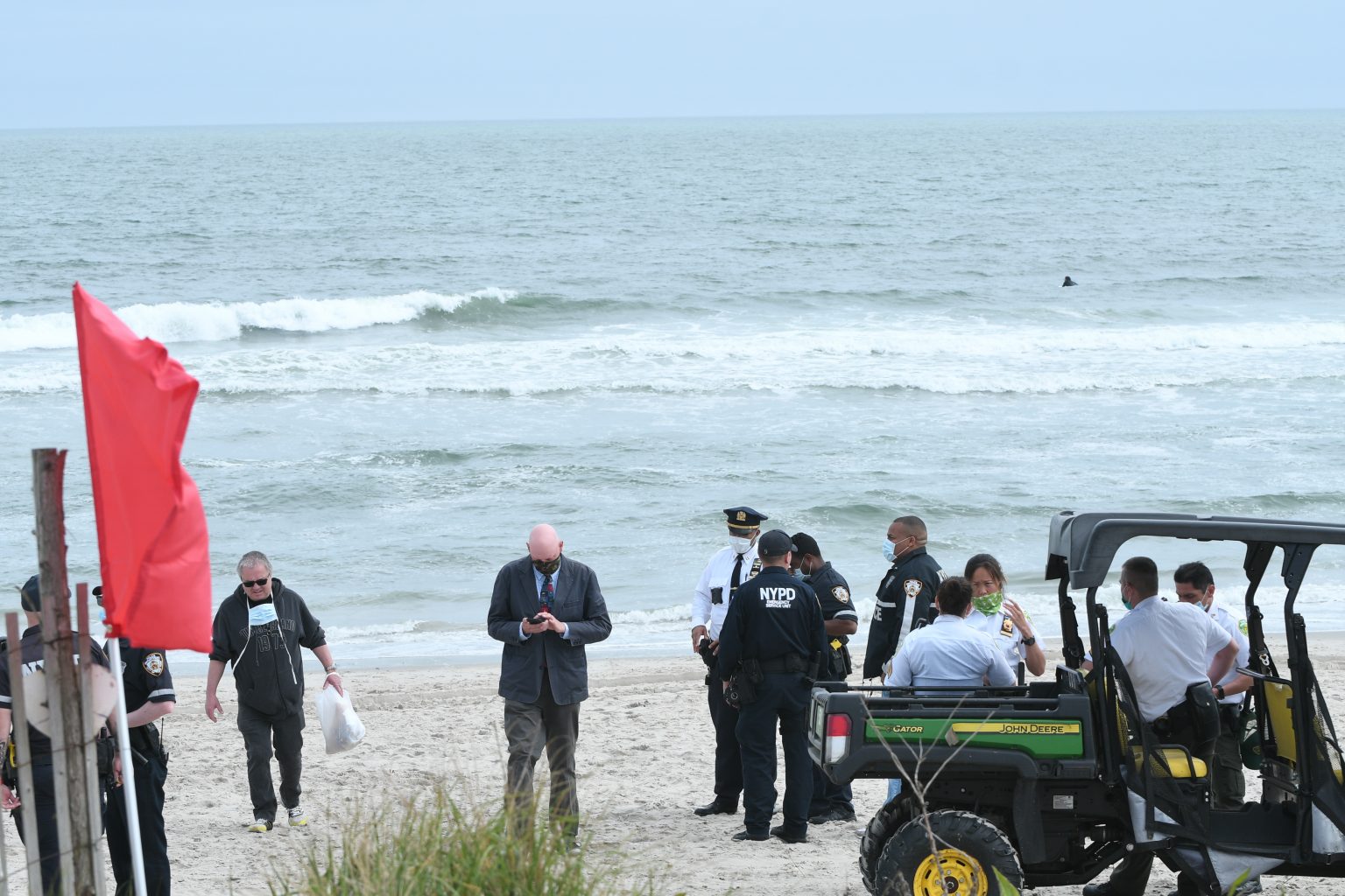 One man drowns, two others rescued from Rockaway Beach surf