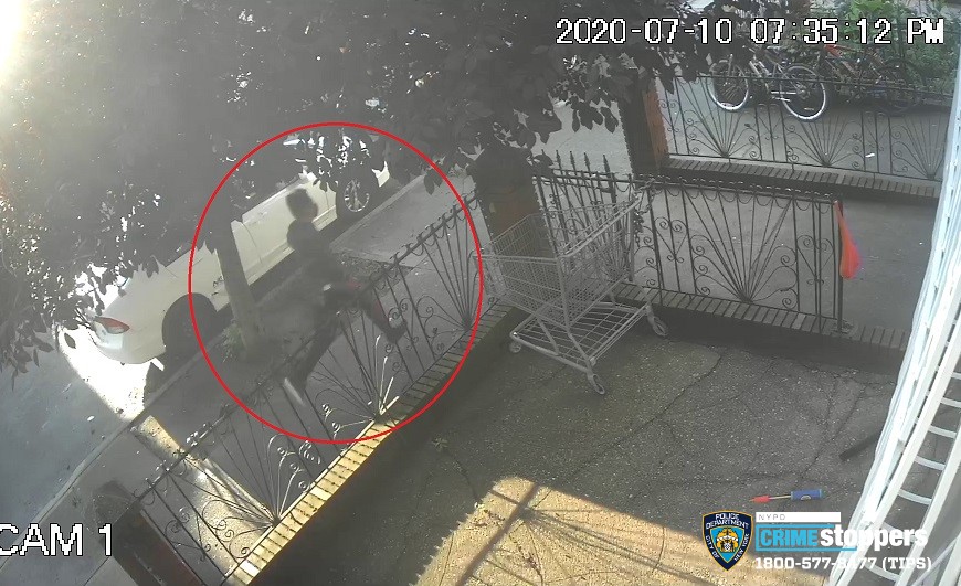2133-20 Robbery 115 Pct photo 1