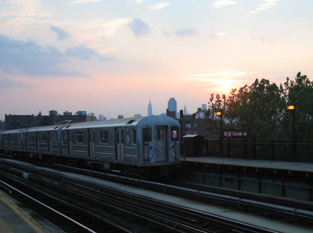52nd_Street-Lincoln_Avenue