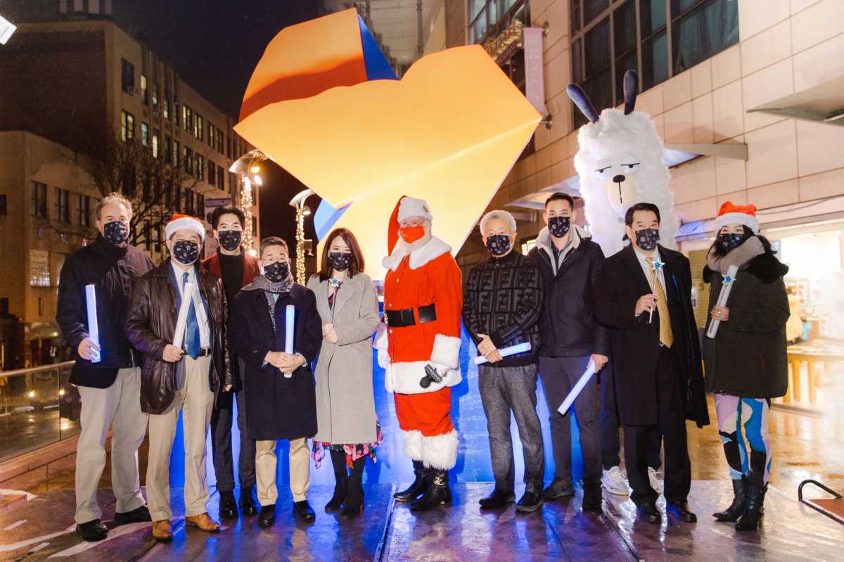 Group Pic (1)