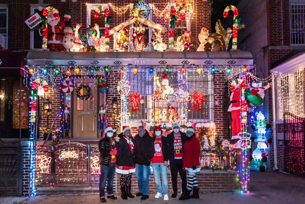 NY: Perna family spreads Christmas Joy
