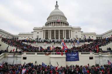 2021-01-06T215425Z_727750389_RC2L2L994MFJ_RTRMADP_3_USA-ELECTION-TRUMP-1200×800