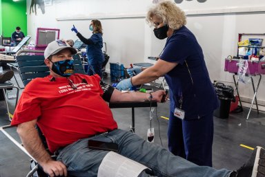 NY: NY Mets and New York Blood Center run blood drive