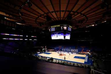 NBA: Milwaukee Bucks at New York Knicks