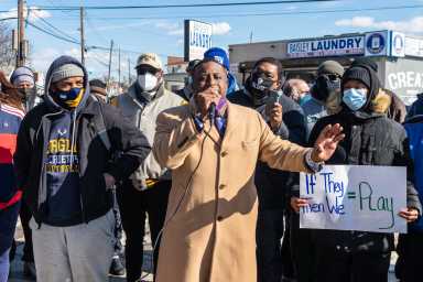 NY: James Johnson Rallies to Save Public School Sports