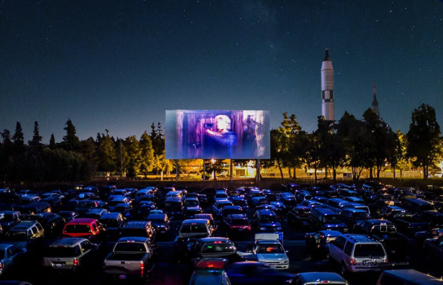Queens-Drive-In_mockup-900×579