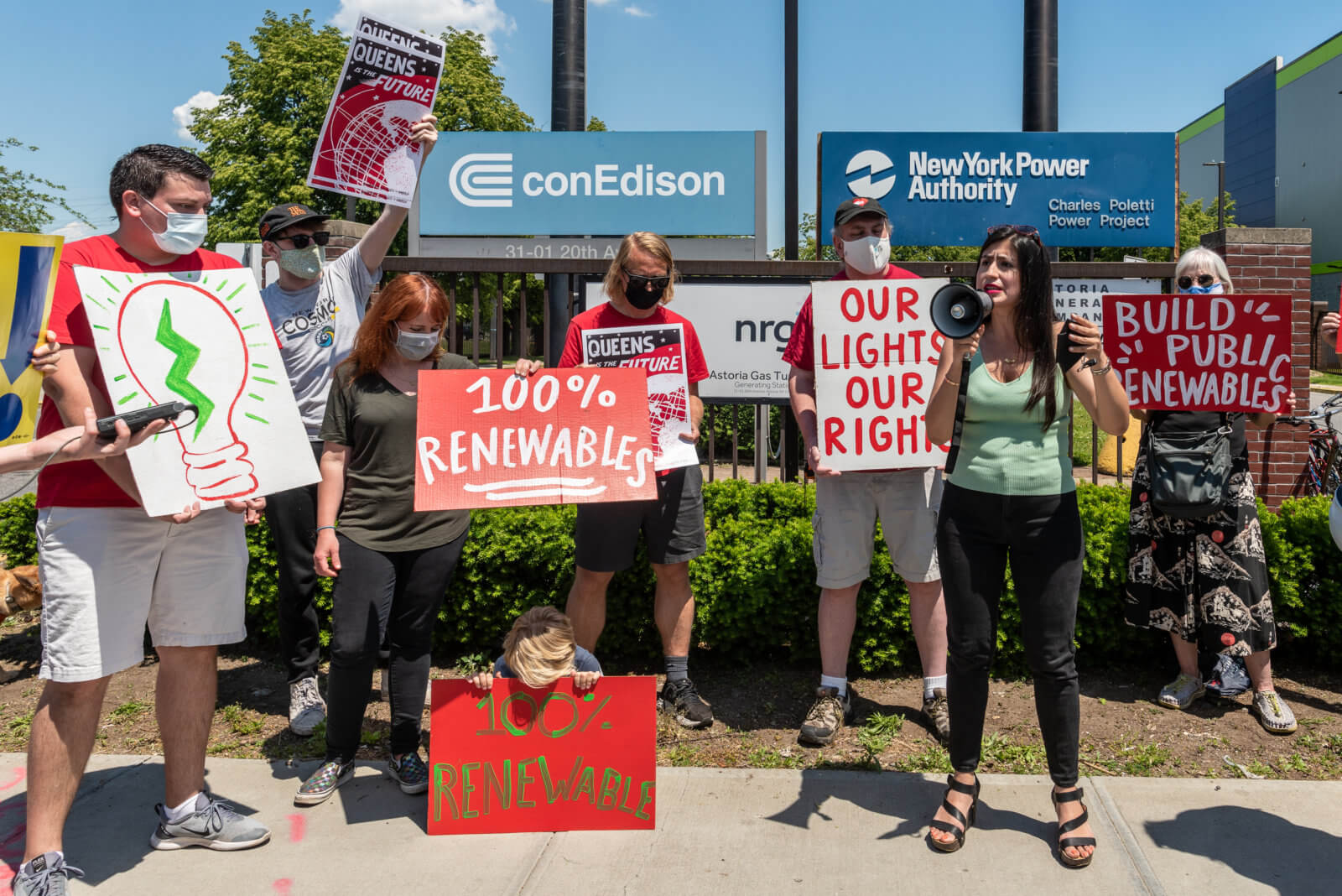 Astoria elected officials, climate activists demand Albany pass the New