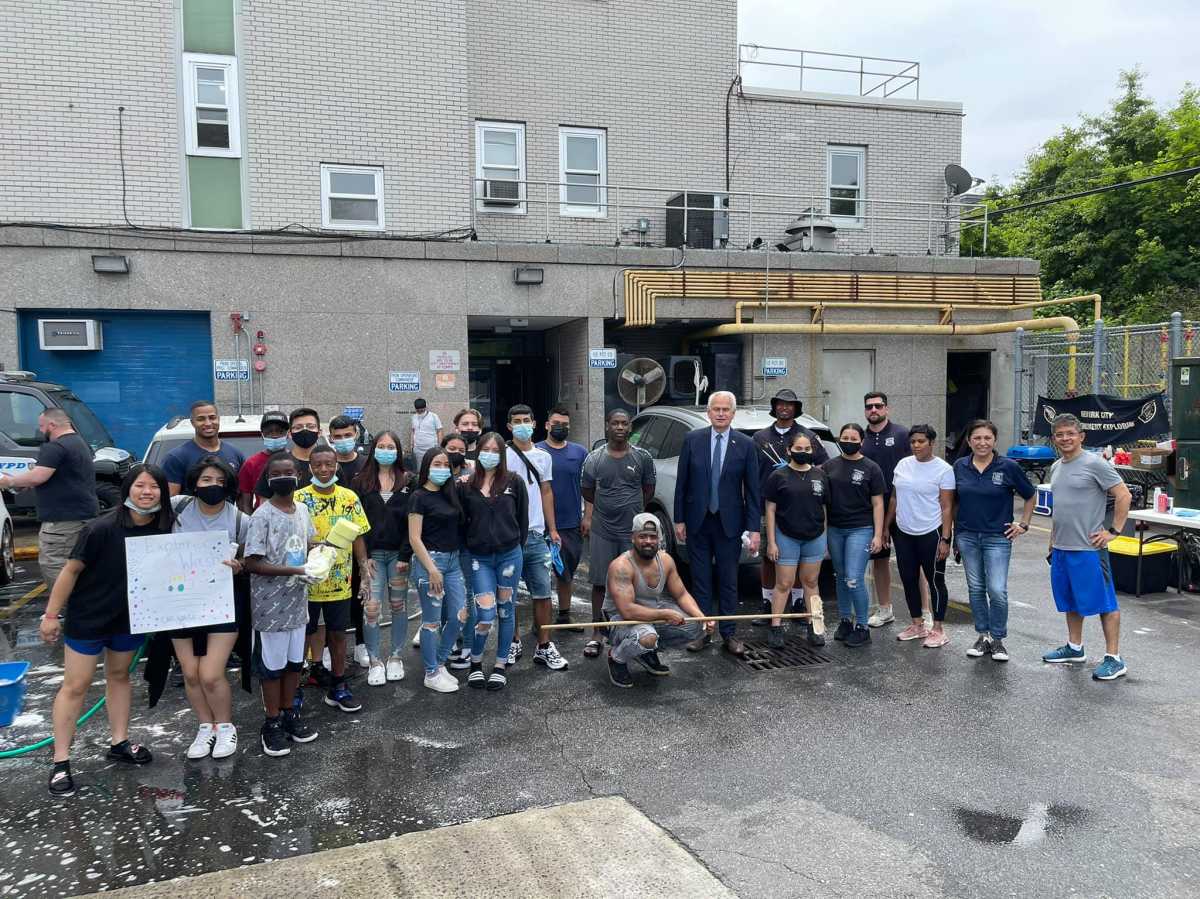 holden nypd car wash