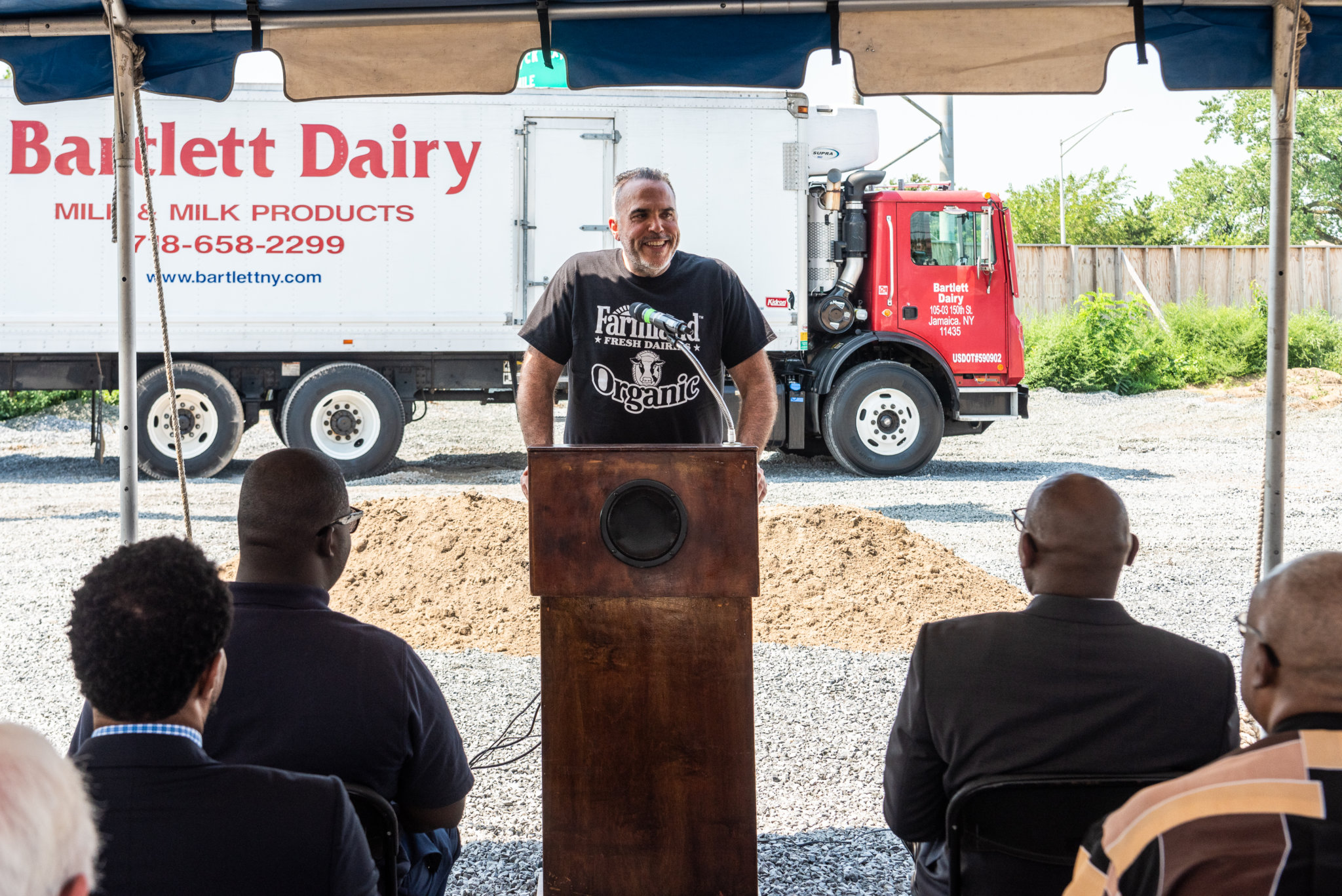 Bartlett Dairy ground breaking in Springfield Gardens brings economic
