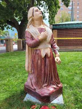 St_Bernadette_3