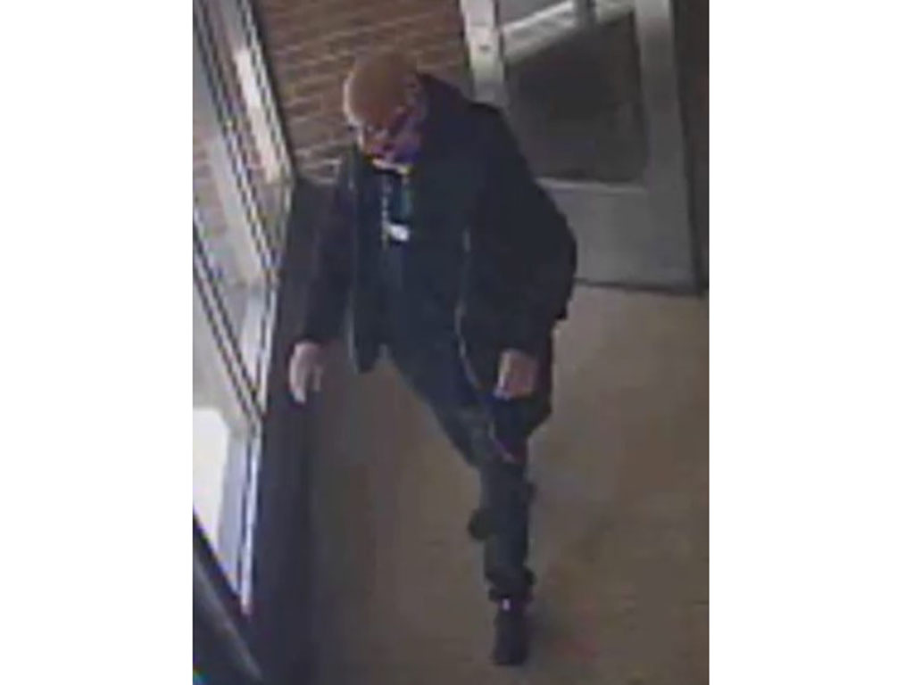 3450-21 Attempted Robbery 112 Pct 12-17-21 Photo (1)