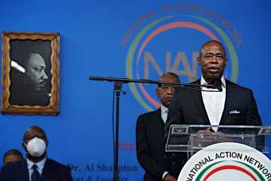 deanphoto1-1200×800-1