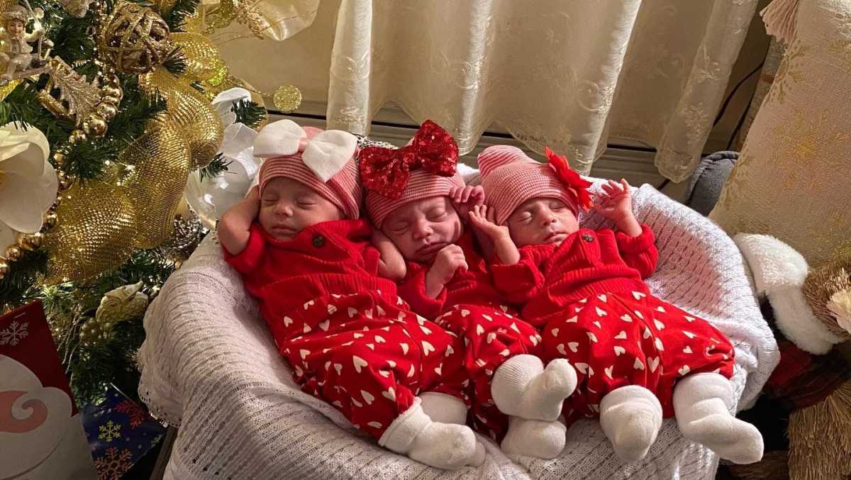 triplets holidays