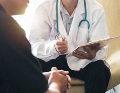 GettyImages-Dr.-and-Patient