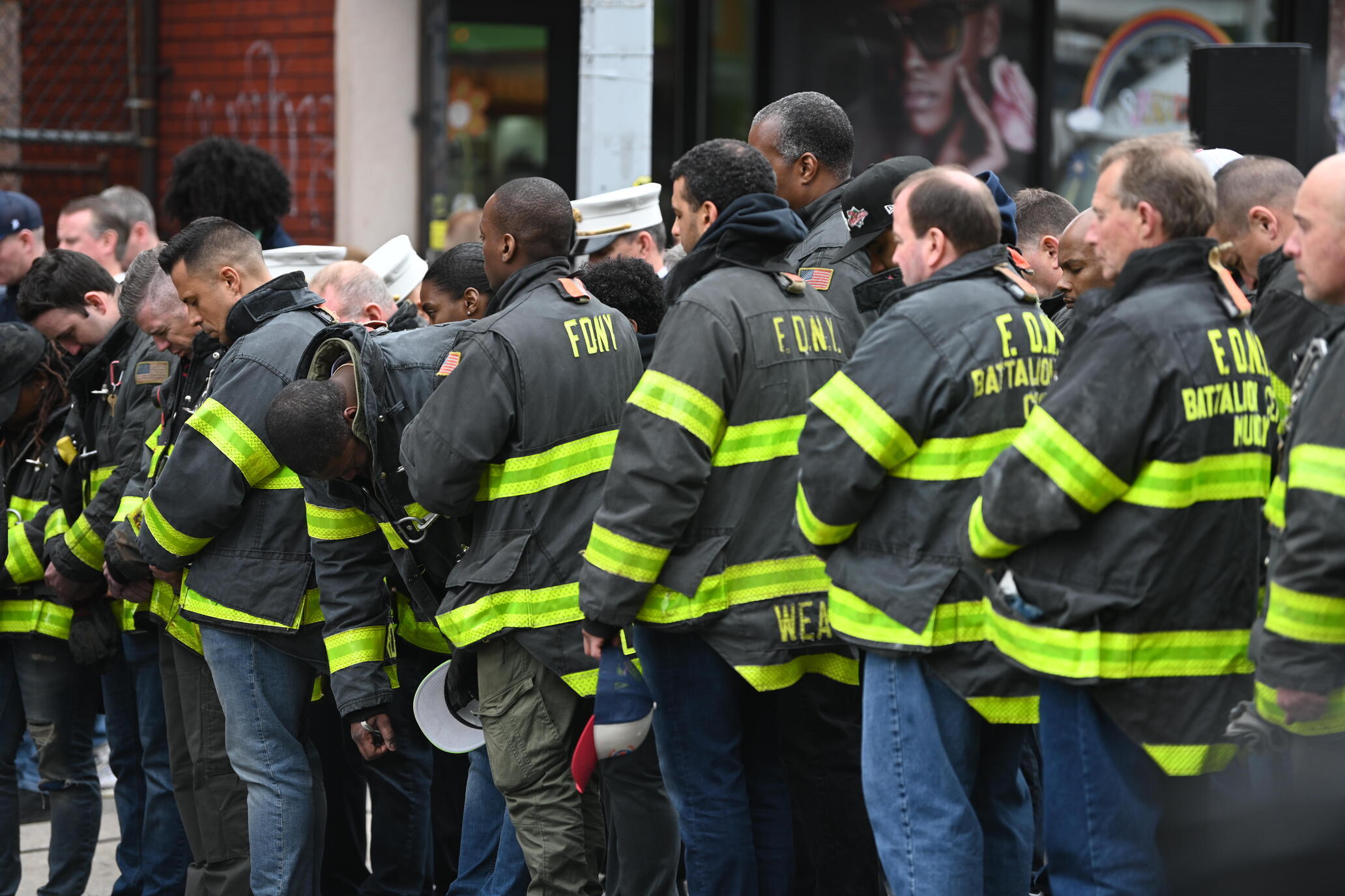 Timothy Klein Wake: Firefighters Show Seas of Support for Fallen FDNY  Brother – NBC New York