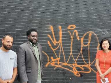 Council Member Ung graffiti removal