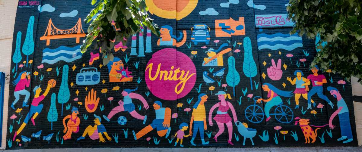 Blue Bus Project mural in Hunter's Point