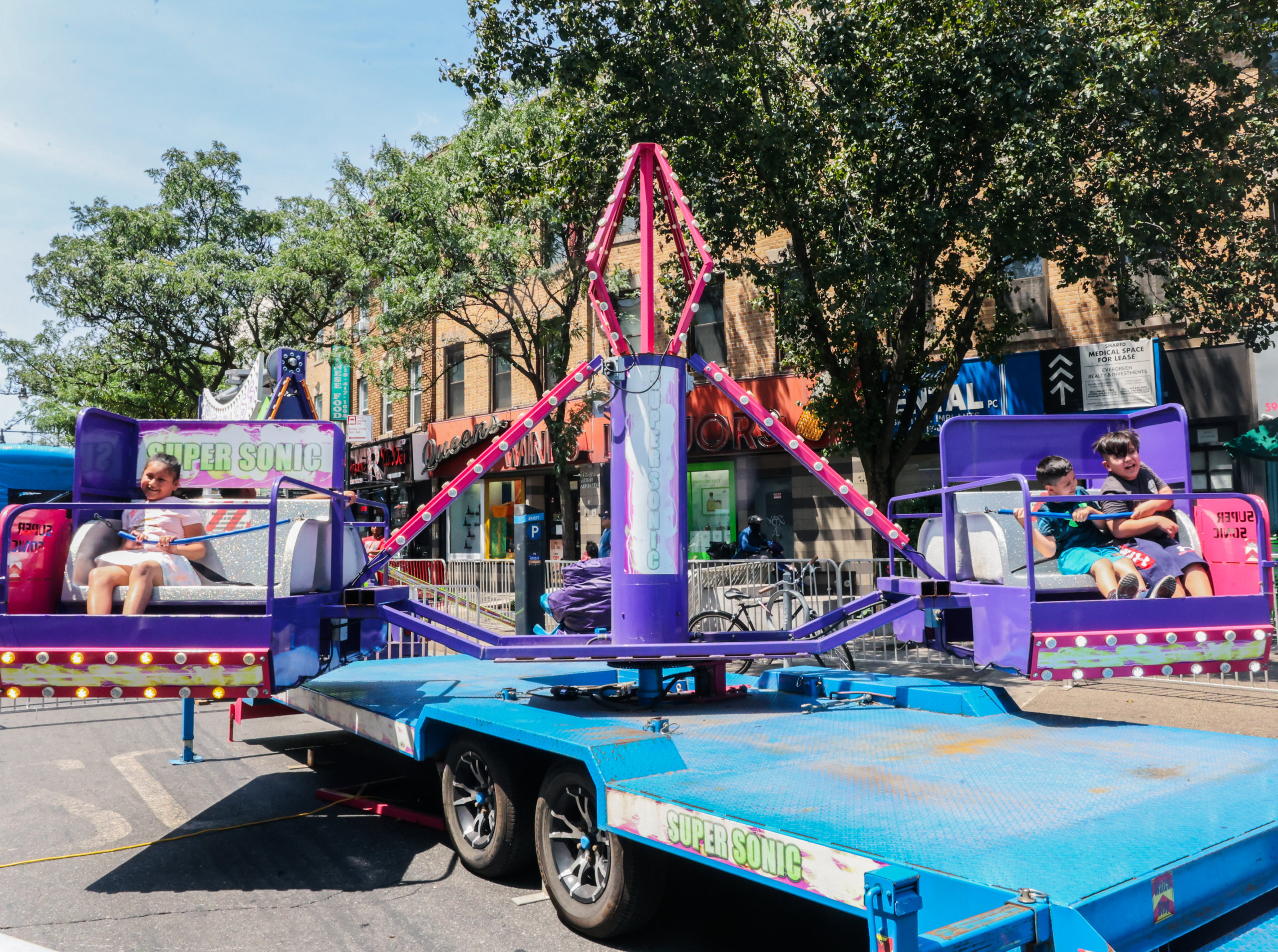Myrtle Avenue Summer Street Fair