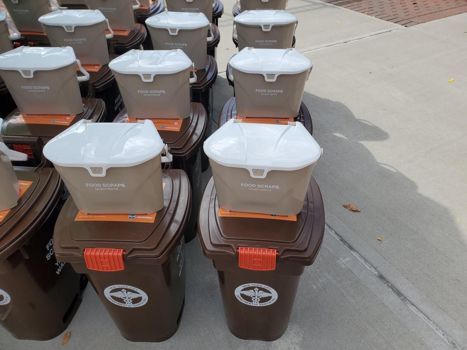 Queens councilwoman announces partnership with DSNY to combat littering and promote composting