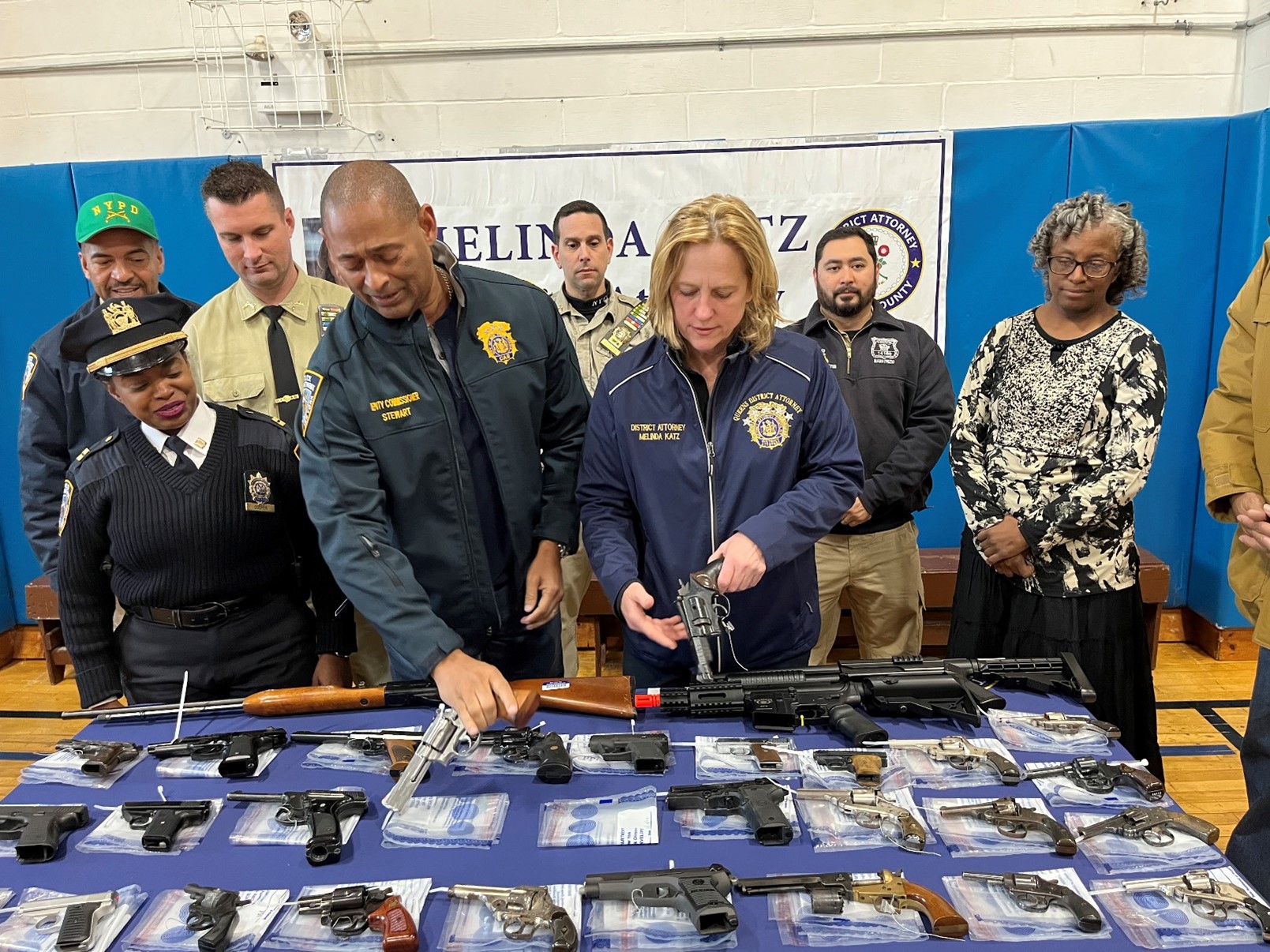 Gun buyback event takes 32 firearms off Far Rockaway streets QNS
