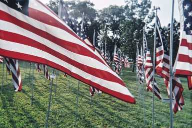 veterans-day-2048×1364