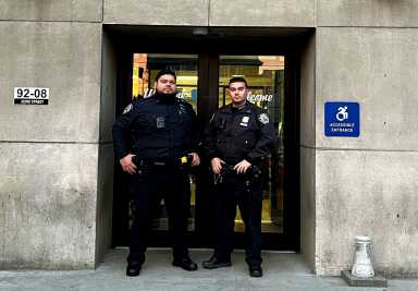 hero cops who saved baby with CPR