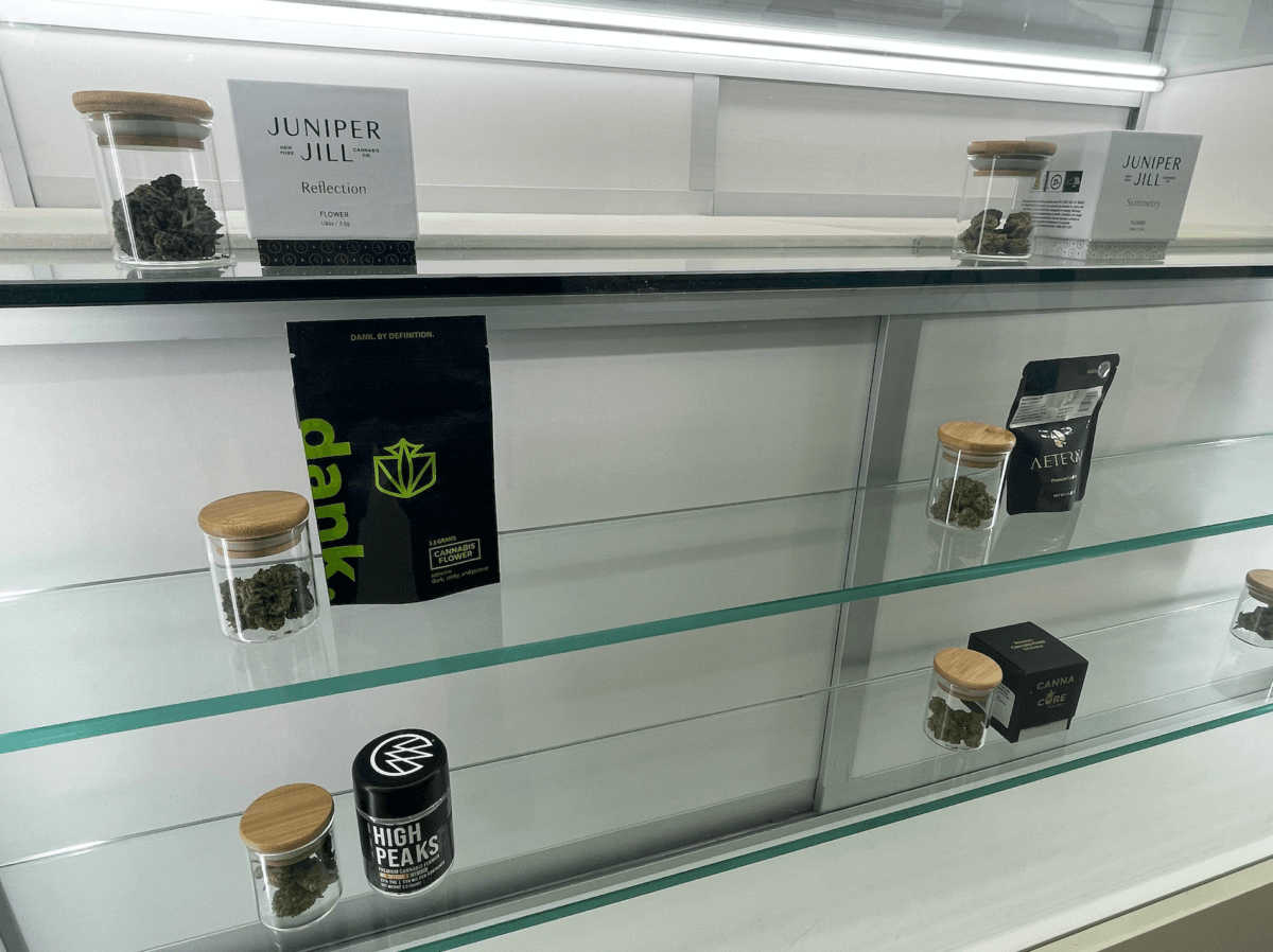 Queens goes green Borough’s first womanowned adultuse cannabis