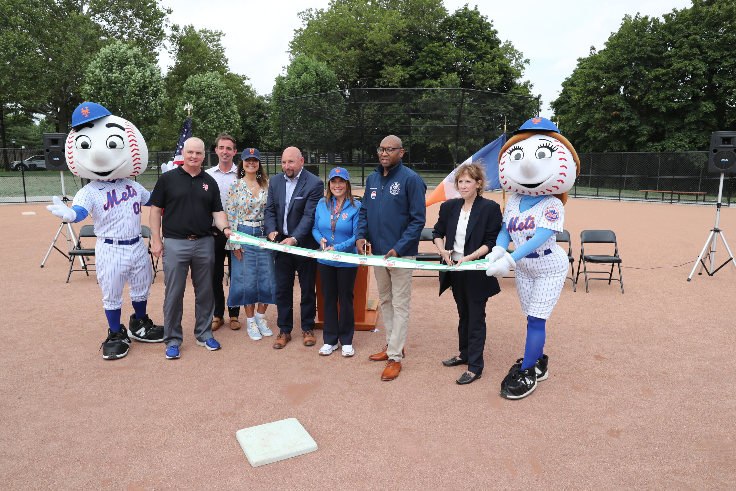 Mets Celebrate Amazin' Day - The Amazin' Mets Foundation