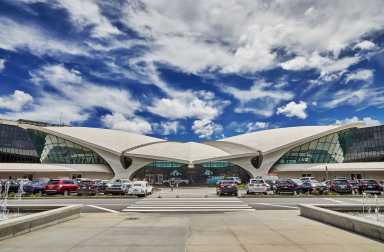 TWA Flight Center and Hotel_photo credit Noel Sutherland