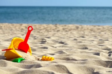 beach-toys-822×545