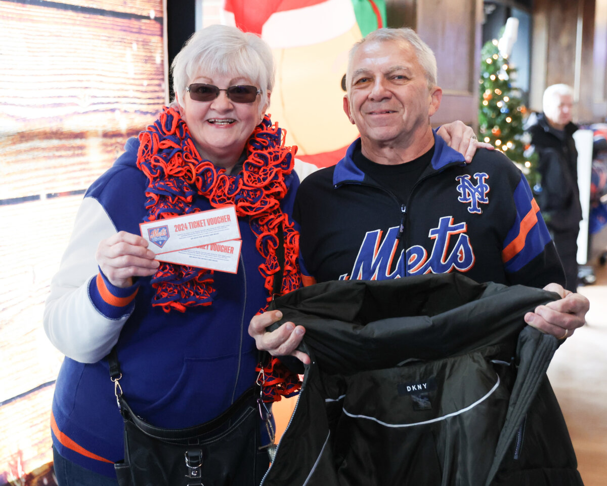 Mets hold annual coat drive as part of ‘MetsGiving’ initiative QNS