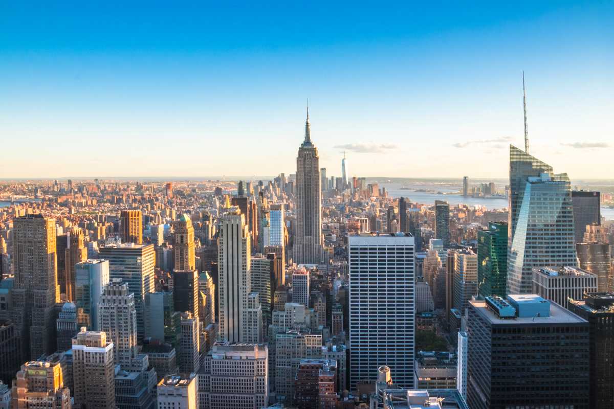 NYC home prices rise 10% in early 2025