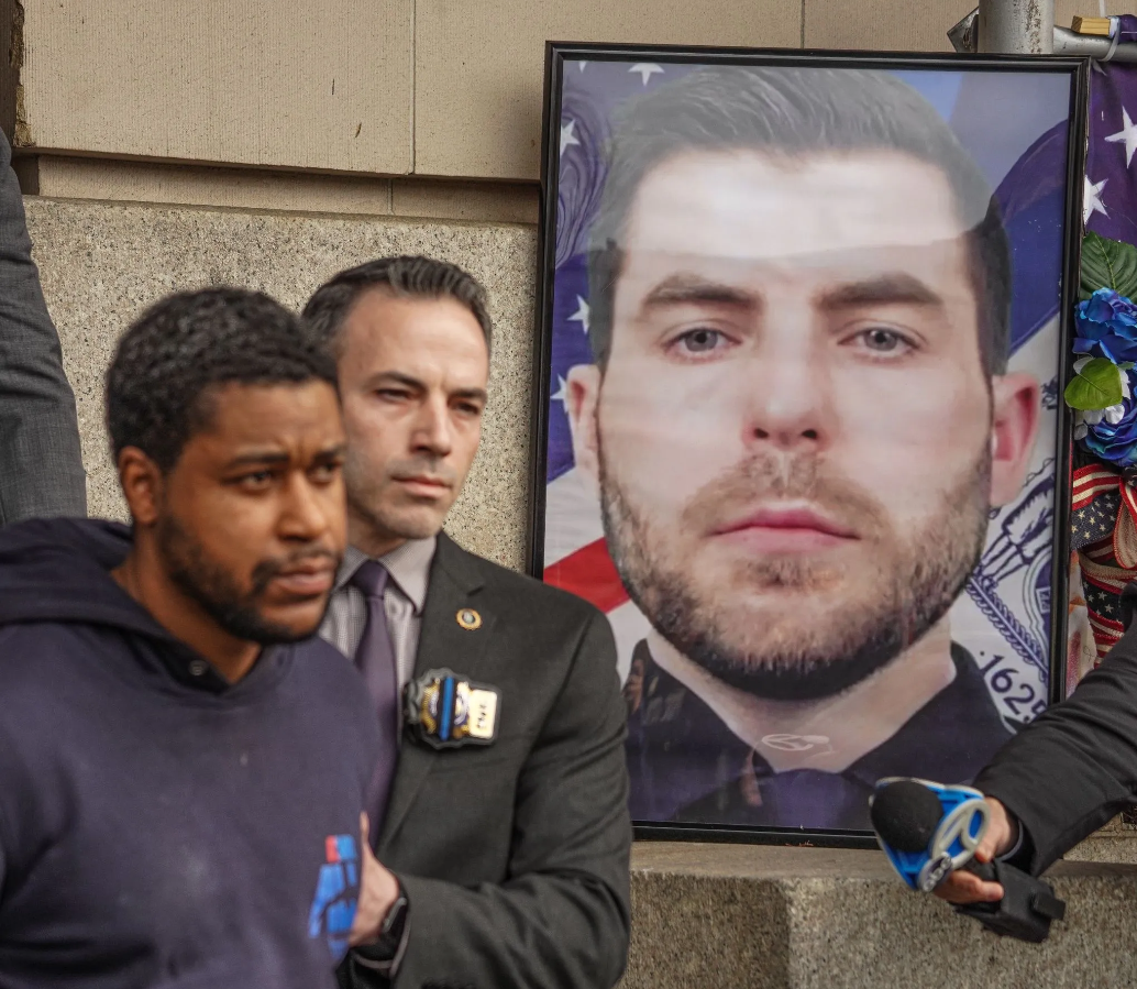 Queens Grand Jury Indicts Two In Fatal Shooting Of NYPD Officer ...