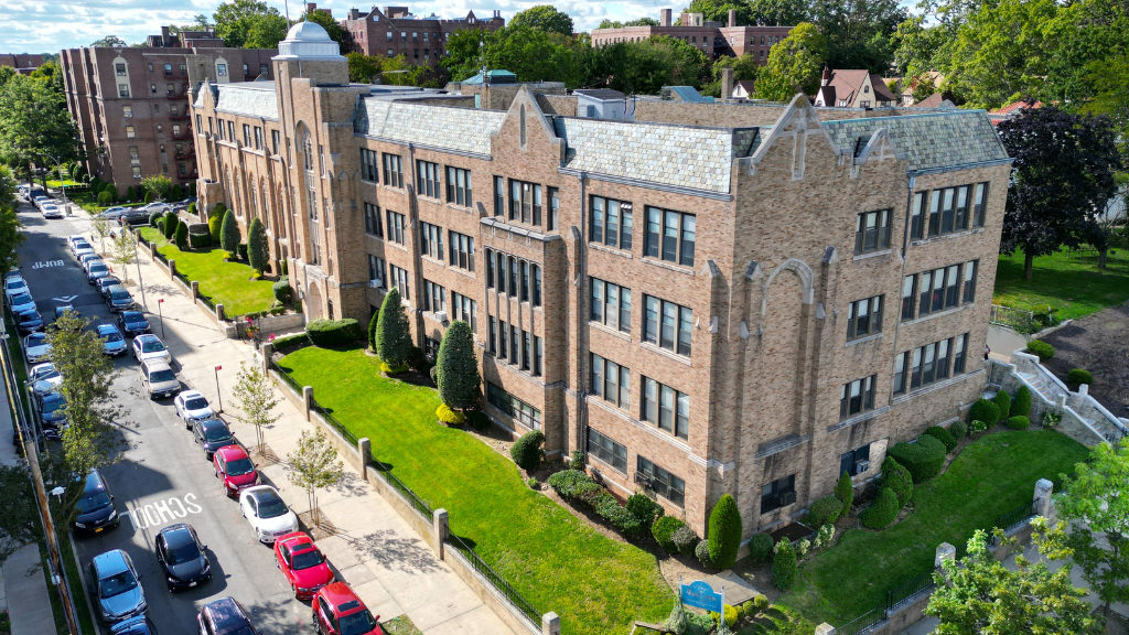 mary louis academy