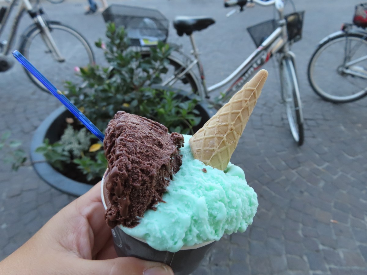 Bayside Ice Cream Bike Tour in August – QNS